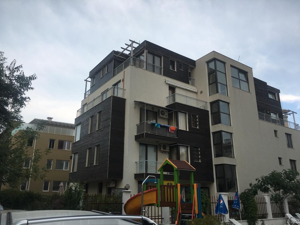 Aпартамент В Созопол Apartamento Exterior foto